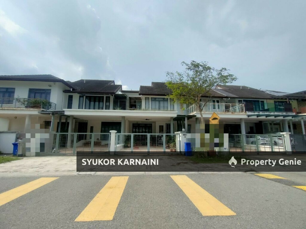 DOUBLE STOREY INTERMEDEATE TERRACE FERNLANE DENAI ALAM