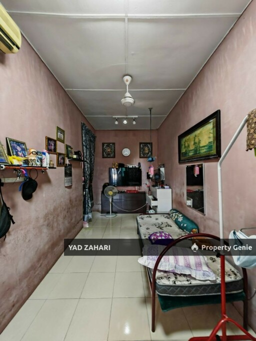Kampung Lombong, Shah Alam | 1-Storey Terrace 3 Bedrooms | RM339K - Extended Kitchen and Malay Reserve
