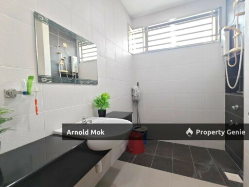 2 storey Cluster House at The Gateway Horizon Hills for Sale