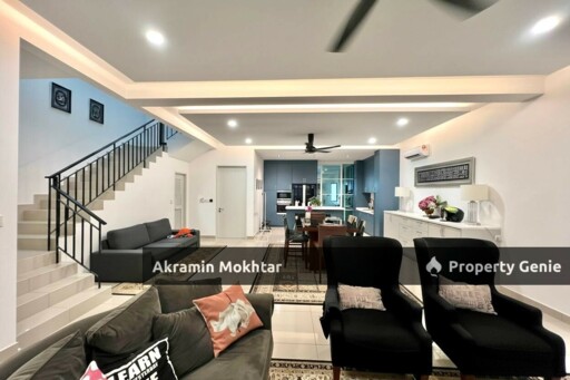 FREEHOLD & RENOVATED | 2 STOREY SUPERLINK HOMES @ SEJATI LAKESIDE, CYBERJAYA