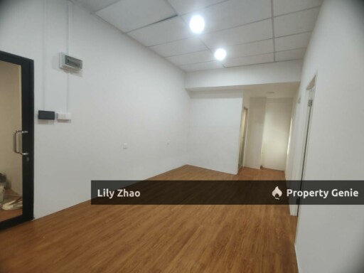 Office Room for Rent, 400 sqft, Private Toilet, Newly Renovated, Prime Area, 2nd Floor Grand Plaza Putatan 5 Town, Kota Kinabalu