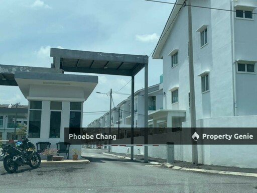 MEDAN LABANGAN CYBER BANDAR SERI BOTANI IPOH