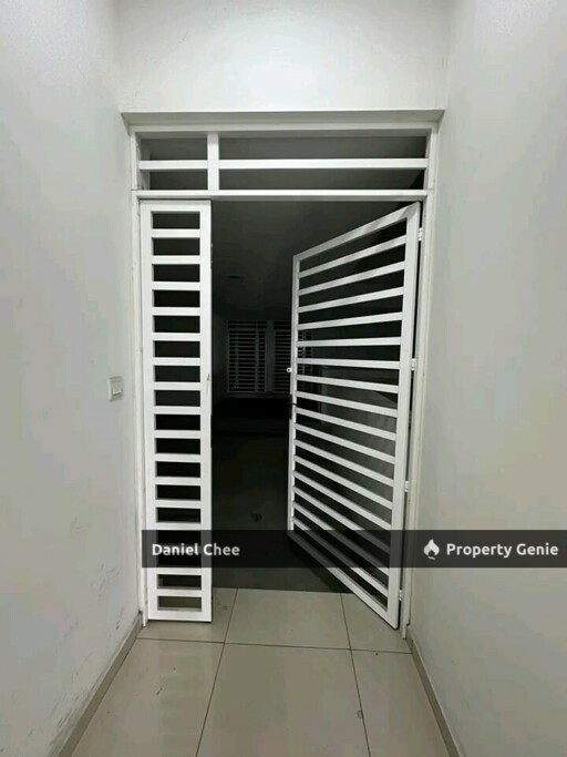 Kg Paloh Partially Furnished Condominium For Rent