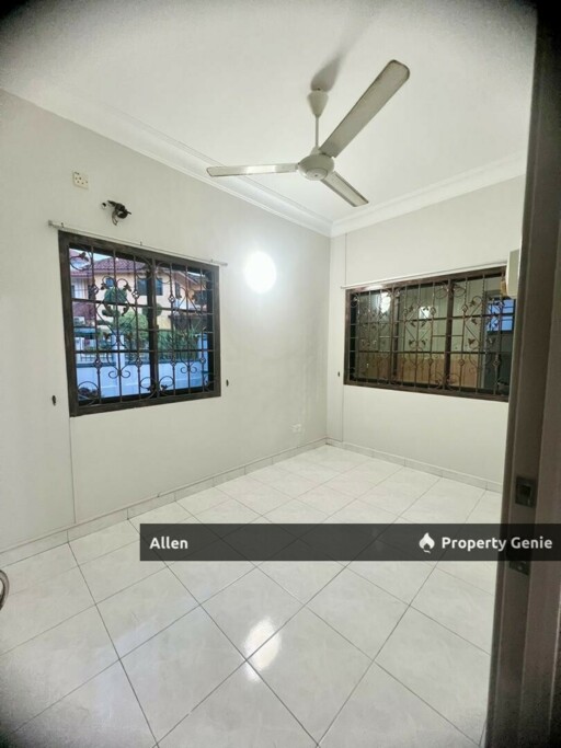 FOR RENT: Expansive Corner Terrace House Facing Park @ Taman Mutiara Rini