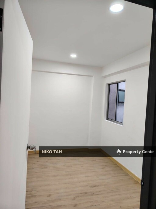 For Sale Flat Masai