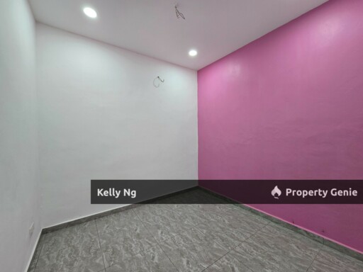Single Sty Renovated House At Tmn Manara Maju Klang For Sale