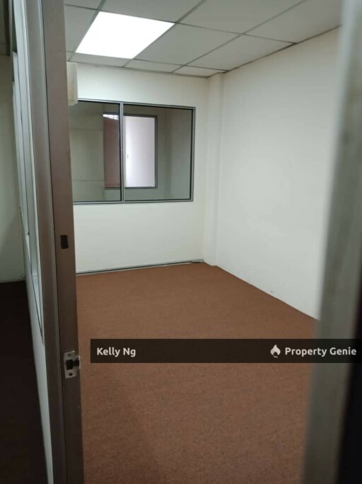 Shop Office At Port Klang For Rent