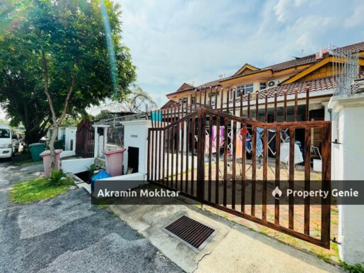 DOUBLE STOREY TERRACE HOUSE SEKSYEN 8 KOTA DAMANSARA JALAN PEKAKA