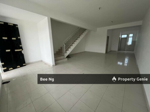 Erica @ Meridin East Pasir Gudang