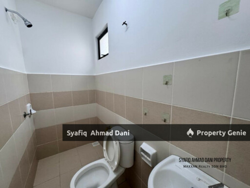 Townhouse Villa Kesuma Semenyih (Upper Unit) with ClubHouse & Gym