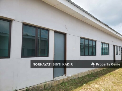 SINGLE STOREY TERRACE LORONG PINGGIRAN PUTRA 3/114, TAMAN AMAN PLUS, KUANTAN