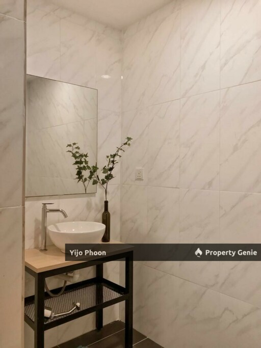 Crown Tower/SOS/Block E Empire City Damasara Designer Furnished for Rent
