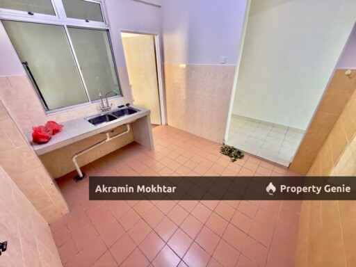 New Refurbished & 1 Parking | Apartment Taman LTAT Block A, Bukit Jalil Kuala Lumpur .