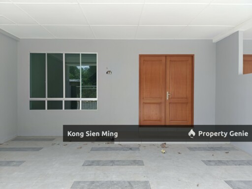 Sibu Double Storey Terrace at Teku Pasai Siong