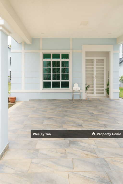 Taman Anjung Gapam , Bemban / Ayer Keroh - 2 Storey Bungalow | Renovated | Partial Furnished | Serious Owner, View To Offer