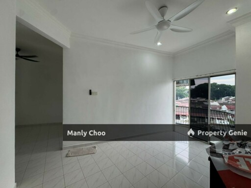 BELOW VALUE 75K FREEHOLD Sri Johor Apartment Semabok Melaka Raya TOWN