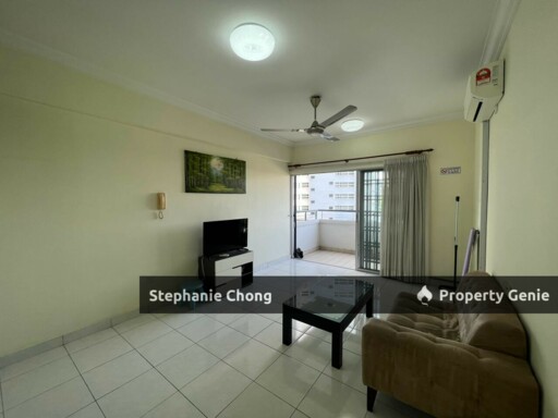 Perdana Emerald Spacious End-Lot Condo with Balcony Facing Mutiara Damansara