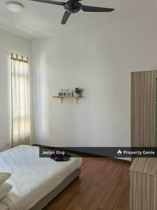 2 Storey Cluster House @ Bukit Indah for Sale