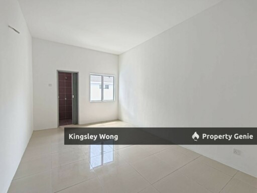 Lahat Sentosa Pengkalan Double Storey Terrace House Gated Guared  Semi D Layout