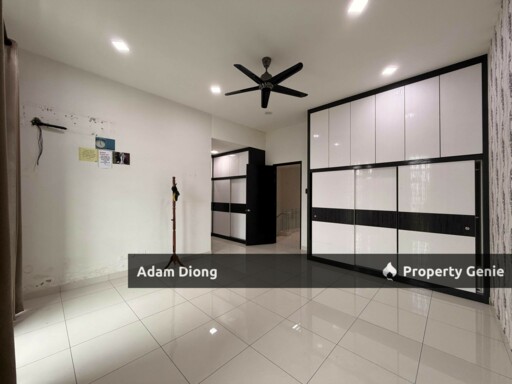 Emerald Residenz (Crown), Bandar Seri Alam, Masai