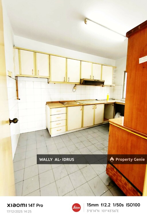 Semi D Renovated with Extra Large Land @ Section 7 Shah Alam