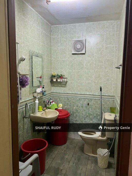 Want to Sell. 2 Storey Terrace House Endlot Jalan Cecawi 6