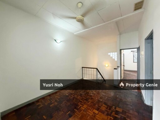 DOUBLE STOREY TERRACE HOUSE (GATED & GUARDED) TAMAN BUKIT SETIAWANGSA KUALA LUMPUR
