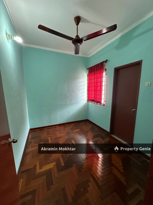 22x75 Facing Open Renovated Teres 2 Tingkat Putra Bistari, Putra Heights