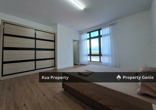 Alyvia Residence Upper Unit Townhouse at Northbank, Tabuan Tranquility