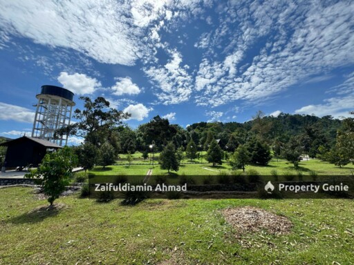 TANAH DUSUN HULU LANGAT - Spacious Land With Nearby Education Facilities