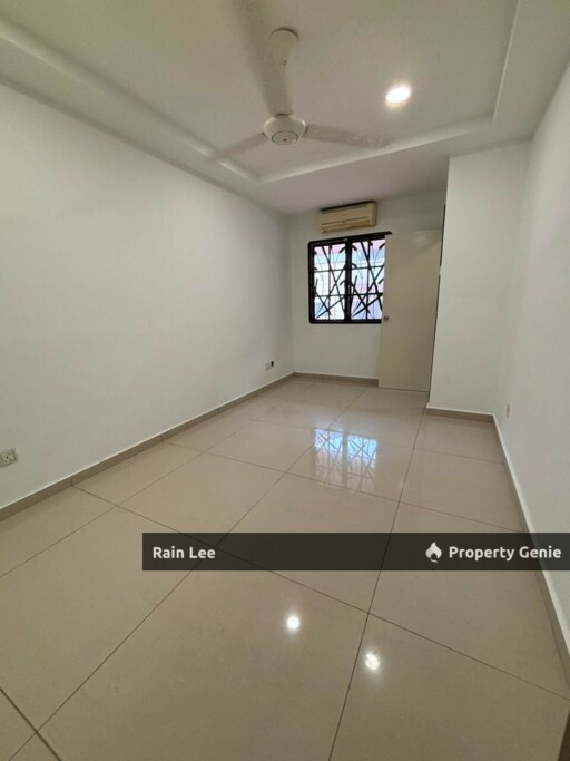 Freehold / Fully Extended / 3 Storey Terrace for Sale / Intermediate Lot / Near Pavilion Bukit Jalil /24Hrs Security with Gated & Guarded