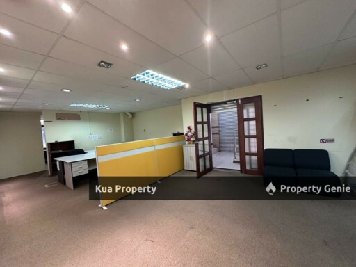 Spacious Corner First Floor Shoplot For Rent Located at MJC, Batu Kawa