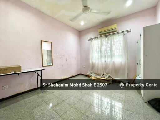 Corner Lot Bungalow in Seksyen 3, Petaling Jaya