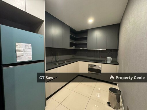 Aria Luxury condo near to MRT & KLCC