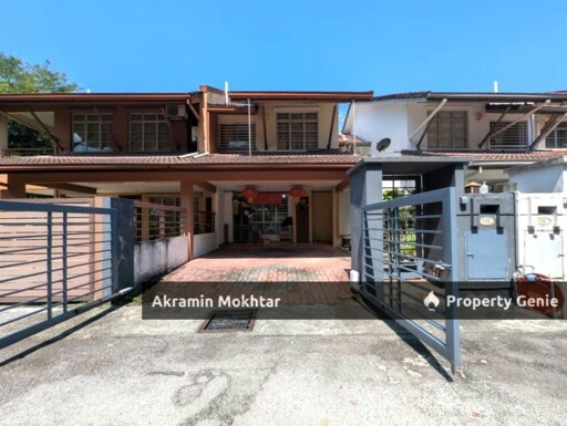 Freehold, 22x75 Facing Open & Renovated | Teres 2 Tingkat Putra Bistari @ Putra Heights