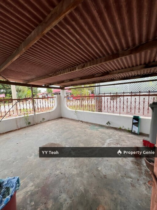 CORNER Kampung Lapan Double Storey Terrace