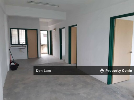Bukit Segar Apartment Cheras KL for Sale!!