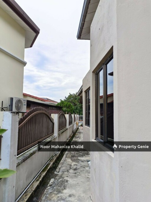 Renovated Semi D, Jalan Suasana, Bandar Tun Hussein Onn, Cheras