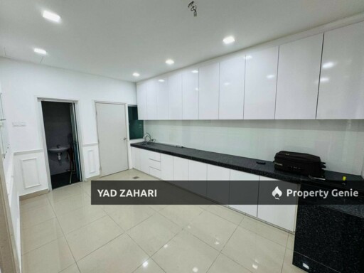 Taman Bentara, Telok Panglima Garang | 2-Storey Terrace 5 Bedrooms | RM690K - Endlot & Fully Renovated Extended
