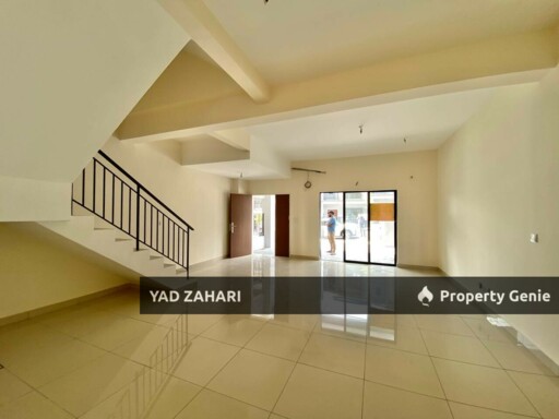 Nassim Heights, Ampang | 3-Storey Link 5 Bedrooms | RM1.2M - Strategic Location & Exclusive Private Road
