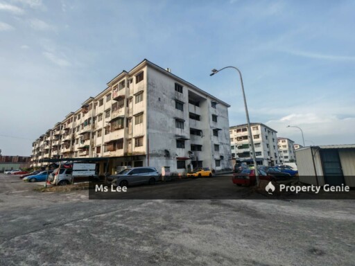 Flat Seksyen 1 @ Bandar Teknologi Kajang - Blok E Tingkat 1 - Ready 15/7 or 31/7