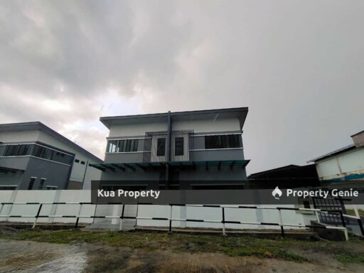 Double Storey Semi-Detached Light Industrial Building FOR SALE! Located at ROCCA Business Park, Batu Kitang