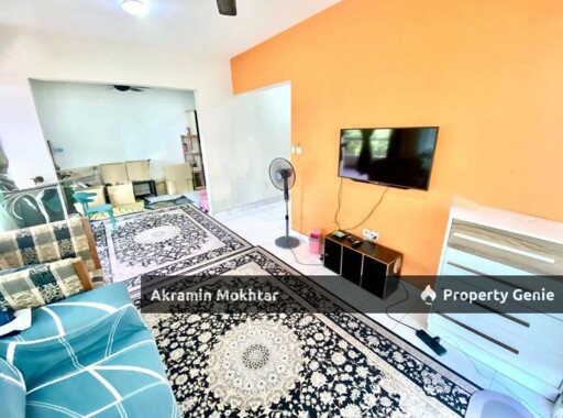 Corner Unit & 2 Parking | Armanee Condominium Damansara Damai, Petaling Jaya