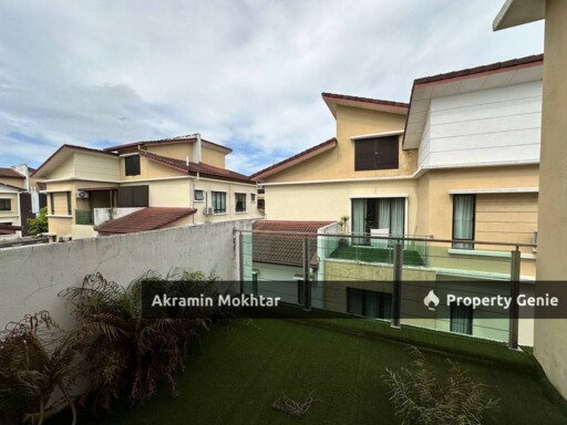 FREEHOLD & RENOVATED | 3 STOREY SEMI DETACH HOUSE TAMAN TROPIKA 2 BANGI