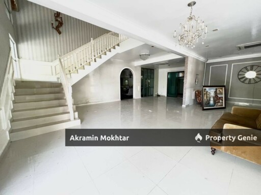 RENOVATED & PARTIAL Furnished Double Storey Bungalow Desa Pinggiran Putra Putrajaya.