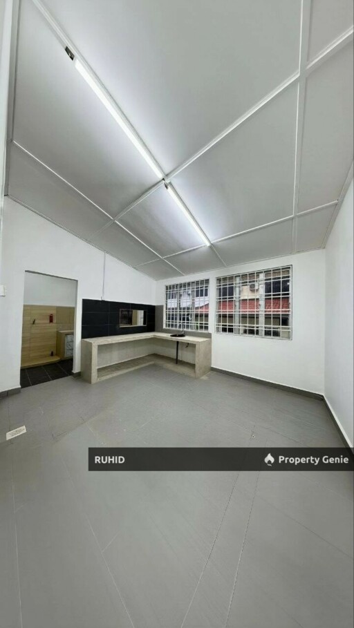 4 Bedrooms Double Storey House For Sale at Taman Puteri Wangsa