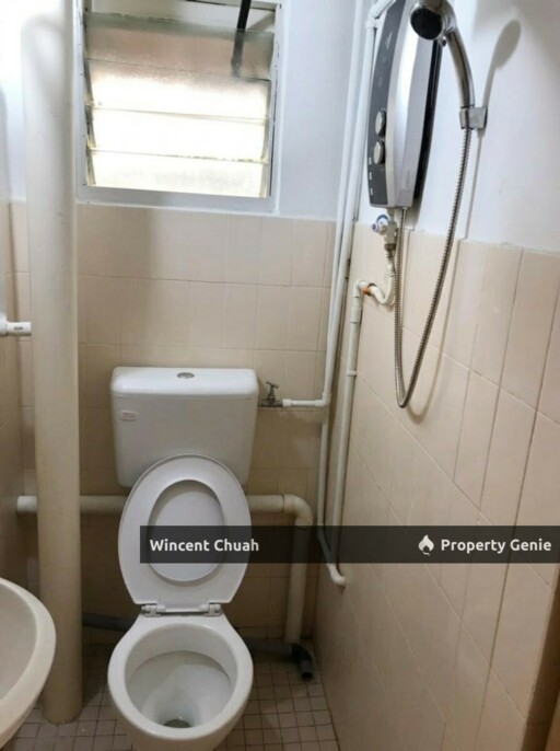 (Corner Lot) Flat Wangsa Maju Seksyen 2