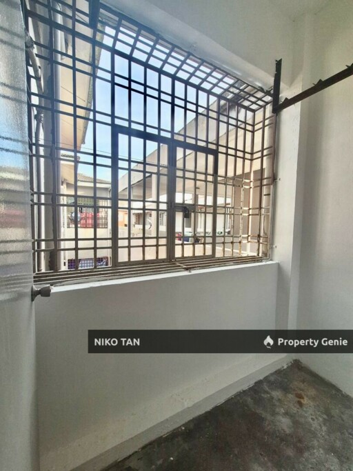 Flat Pulai Utama Fully Renovated For Sale