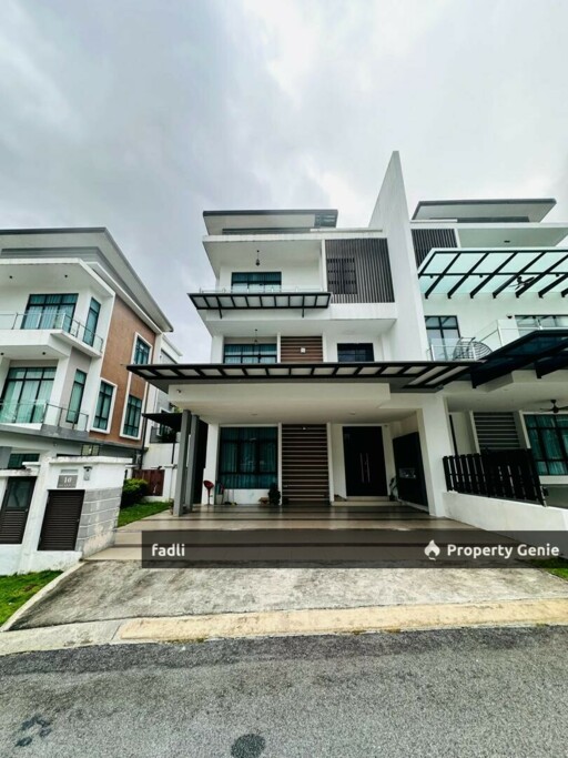 verge 32 puncak melawati