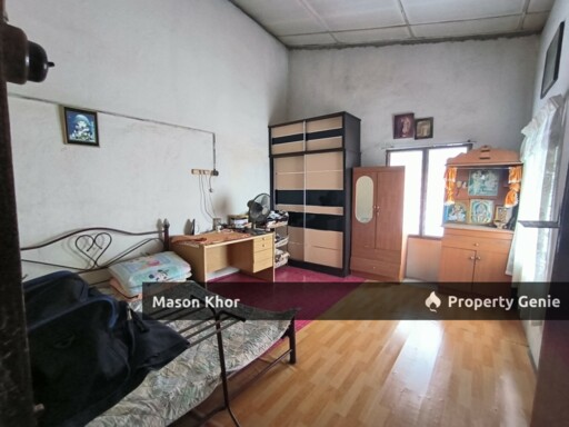 2-STOREY TERRACE TAMAN PERMATANG TINGGI 1054sf BASIC RENOVATED PERMATANG TINGGI